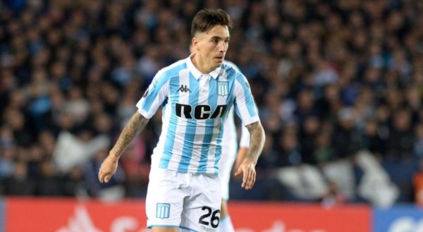 Racing rechazó una oferta del Porto por Saravia y espera una mejora..