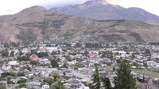Frío y posible nevada. Así irán a votar este domingo los esquelenses.