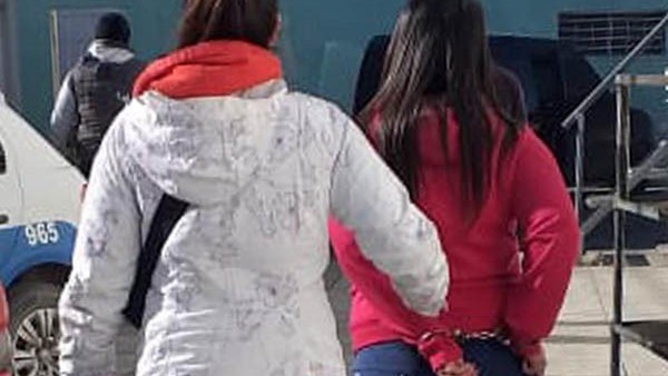 Fue derivada a la Comisaría de Dolavon hasta la audiencia de control.