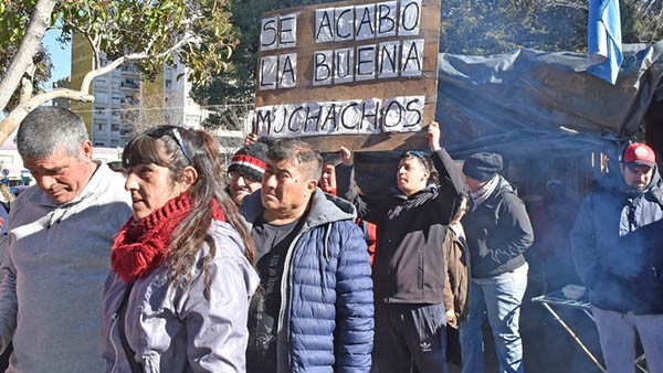 Trabajadores aseguran que la intendencia está acéfala.