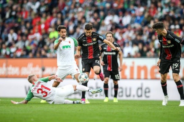 Con Lucas Alario como titular, el Bayer Leverkusen le ganó 3-0 al Augsburg por la fecha 6 de la Bundesliga.
