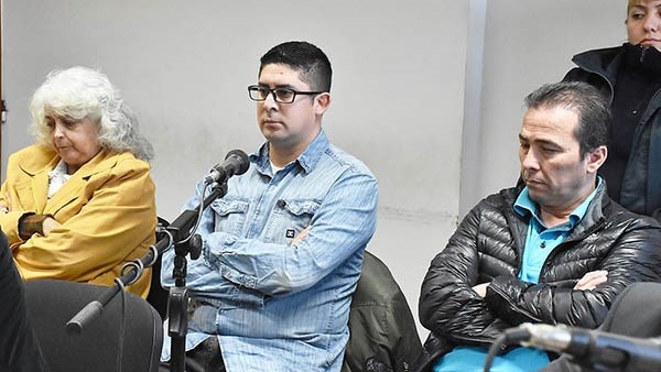 Imputados. Calatayud (izquierda), Santos Muñoz y Correa, durante la audiencia de ayer en los tribunales.