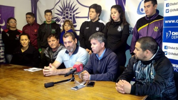 Hablaron Alejandro Vargas, coordinador de deportes del municipio, y David Cárdenas, de Chubut Deportes.