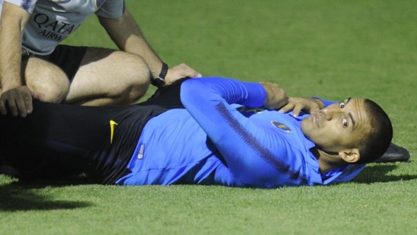 Wanchope dejó el entrenamiento de Boca después de sentir un dolor en el pie izquierdo.