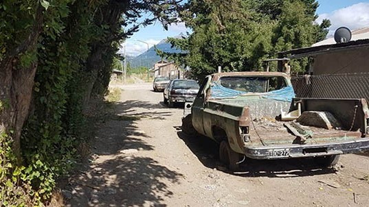 El Municipio otorga un plazo de diez días para despejar la vía pública.