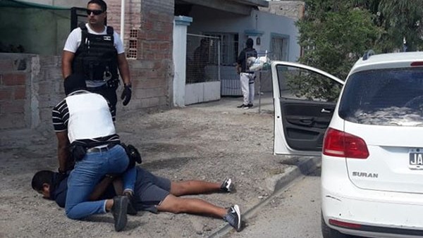 Un cuarto sujeto involucrado en el homicidio está siendo buscado.