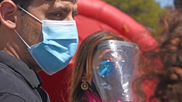 Protecciones. Castiñeira explicó el complejo panorama epidemiológico en Trelew, donde siguen los casos.  