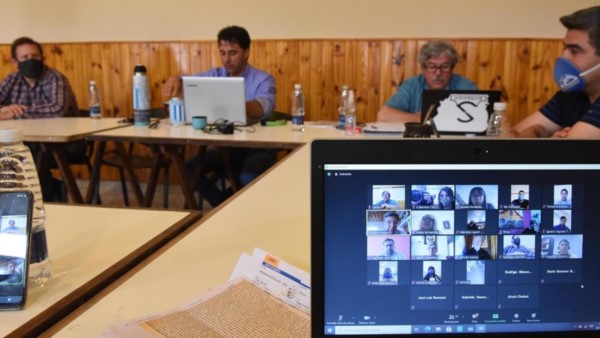 Compromiso virtual. Los sindicalistas exigieron más compromiso de los representantes chubutenses.  