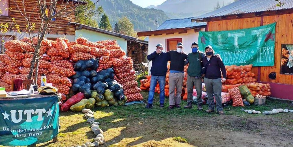 Cadena corta los alimentos llegan de los productores a las familias patagónicas.