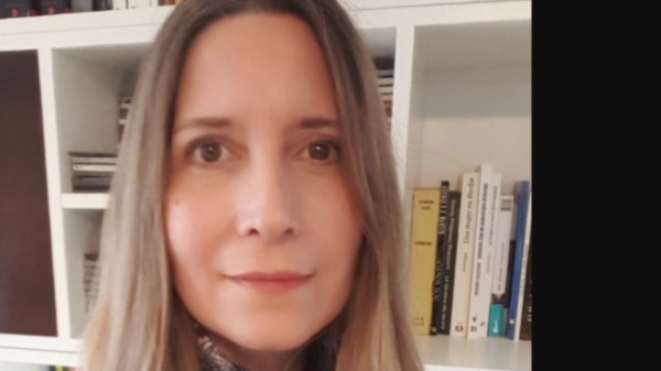 Laura Nogués Peralta. Defensa.