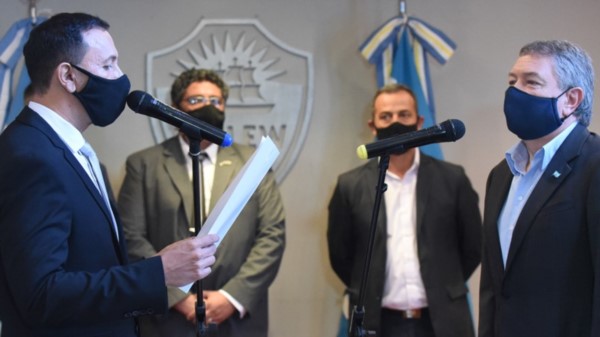 Llega Norberto Yauhar al gabinete de Maderna con la intención de buscar mayor volumen político.