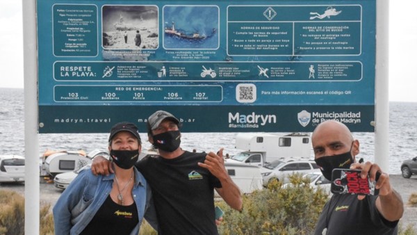 Cartelería y puesta en valor de la bajada principal de Playa Paraná.