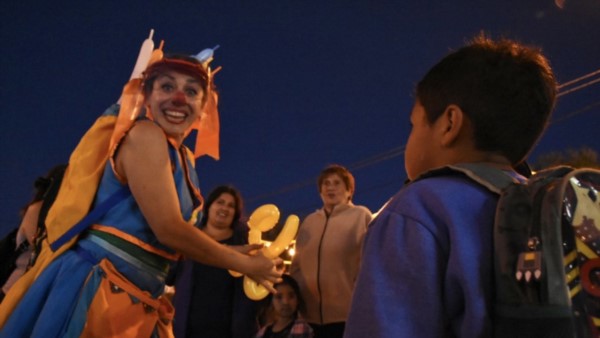 Hubo una caravana y entrega de regalos a distintos niños de la ciudad de Puerto Madryn.