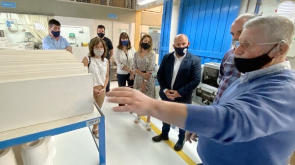 El Jefe Comunal recorrió la empresa madrynense SETEC SA acompañado de su dueño, Jorge Masdeu.