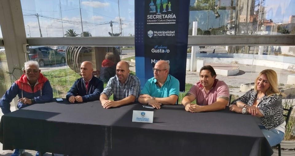 En un a conferencia de prensa en el Teatro del Muelle se brindaron detalles del evento.