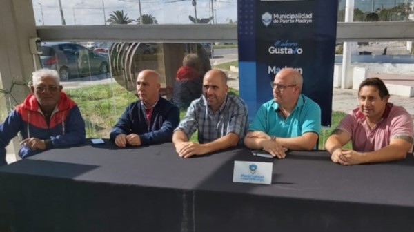 En un a conferencia de prensa en el Teatro del Muelle se brindaron detalles del evento.
