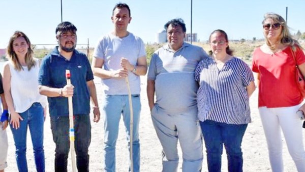 Con rotundo éxito fue presentado el Palín en la Laguna Chiquichano.  Luego del  almuerzo, se realizó un charla explicando el reglamento.  