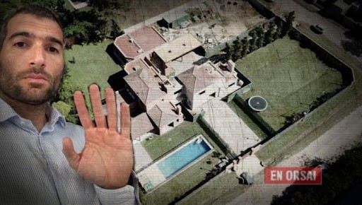 Sbarra y su mansión en obras. Empezó en 2015 con un patrimonio de un millón de pesos y terminó con $30 millones. (imagen gentileza En Orsay).