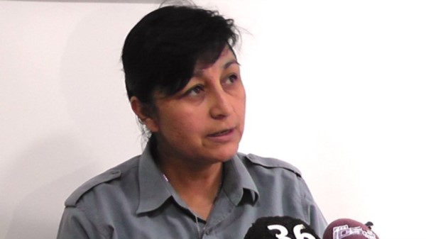 Al abordaje. La oficial Gabriela Campillay está al frente de la nueva Comisaría de la Familia.