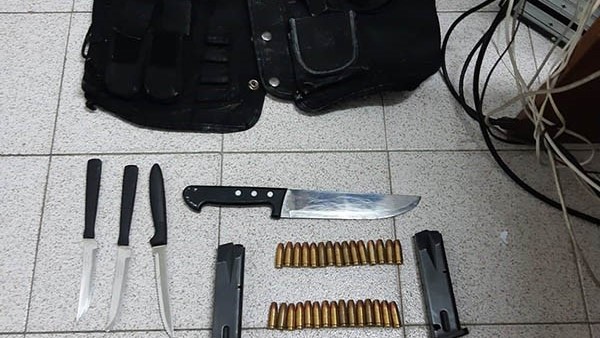 Las armas con las que contaba el prefecto fueron incautadas.