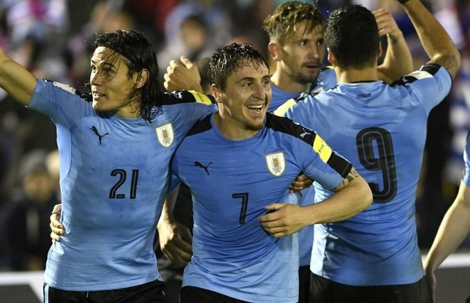 "Cebolla" Rodríguez, sobre Cavani: "si viene para estos lados es para jugar en Peñarol".