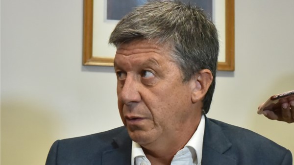 Menna gestionó ante Cancillería, Consulado y Embajada.