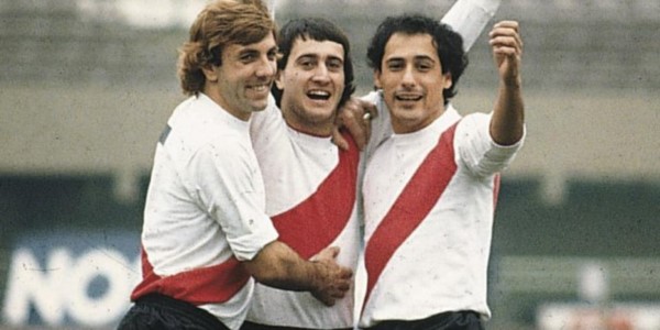 Merlo sorprendió al contar que a "Ángel Labruna, Alonso y J.J. López los echó Lacoste".