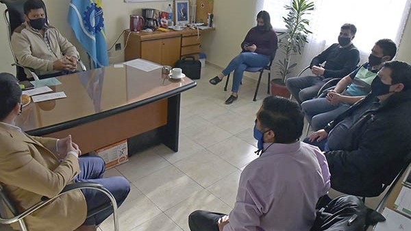 Debate. Los jefes comunales y su encuentro con Aguilera y los diputados para oponerse a la iniciativa.