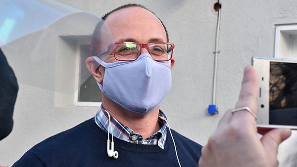 Definiciones. Restuccia explicó el estado de los pacientes internados y pidió responsabilidad social.