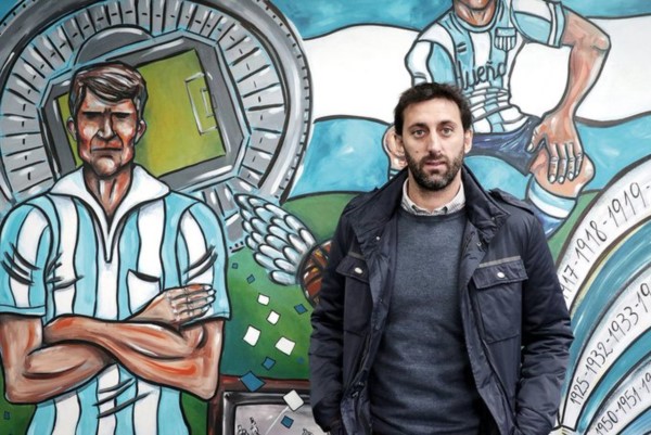 Diego Milito: "Antes era un no rotundo. Hoy digamos que no es un no rotundo... Creo que se pueden hacer un montón de cosas desde ese lugar también".