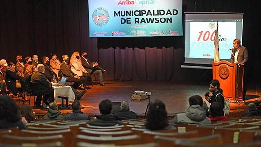 Biss agradeció el esfuerzo de dirigentes, autoridades y vecinos de la capital.