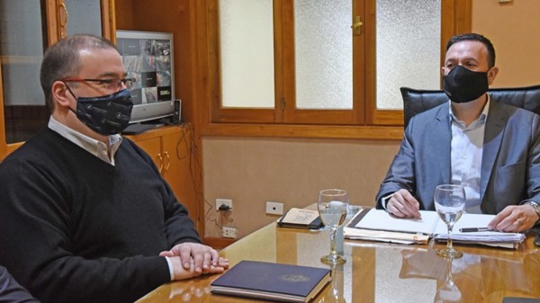 Cumbre. El intendente y el ministro se pusieron de acuerdo en Trelew.