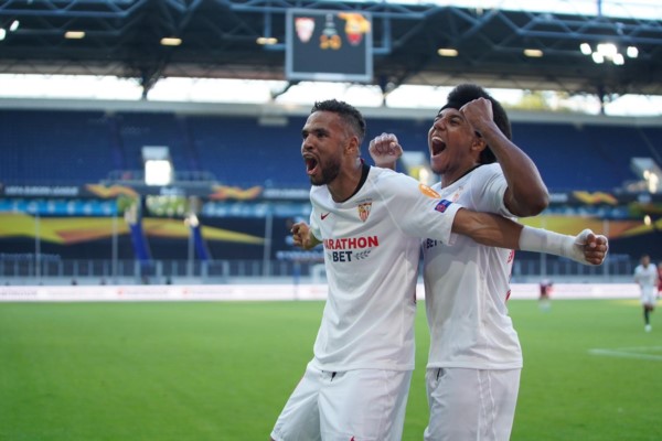 Reguilón y En-Nesyri ponen al Sevilla en cuartos de su "competición".