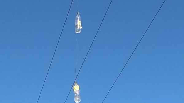 La Coop 16 alerta sobre ataques a la red eléctrica.