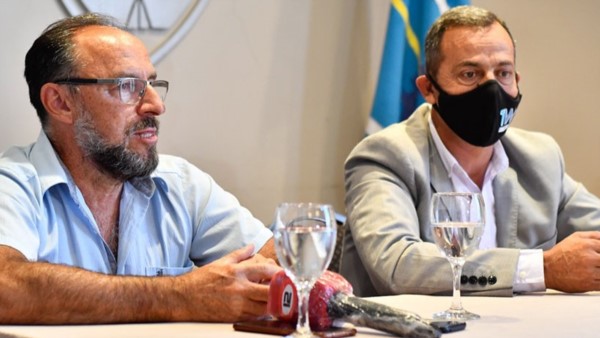 En el Salón Histórico, se presentó la 56° edición de las 24 hs de pesca.