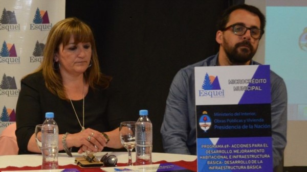 Fabiana Vázquez y  Matías Taccetta,  brindaron detalles del plan canje de artefactos del hogar.