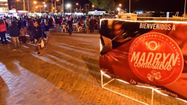 La caracteristica de la feria gastronómica es su gran convocatoria.