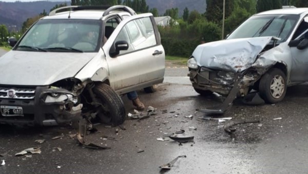 Sucedió en la ruta 40 entre un Fiat Strada y un Chevrolet Corsa. 