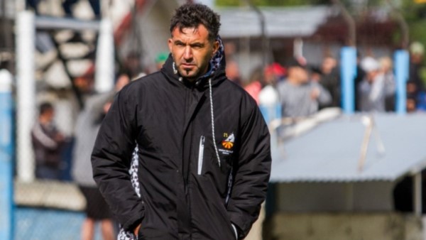 Mario Martínez ponderó a Fontana y mostró optimismo sobre Cruz del Sur. Foto: Markitos Ojeda.