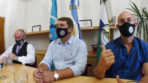 Novedades. Biss explicó que se necesita “inyectar oxígeno” en algunas de las áreas de la Municipalidad. 