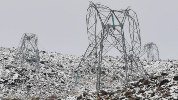 Finalmente el Gobierno Nacional anunció que financiará la reparación de las torres de energía caídas.