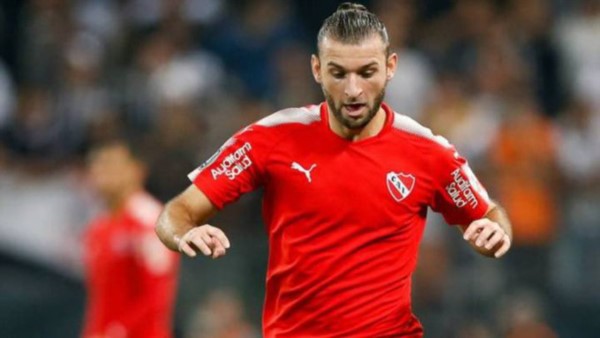 FIFA sancionó a Independiente con inhibición, por demanda del Torino, y está imposibilitado para incorporar en el próximo mercado de pases.