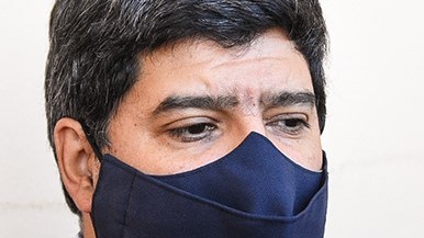Urbano, director del Hospital.