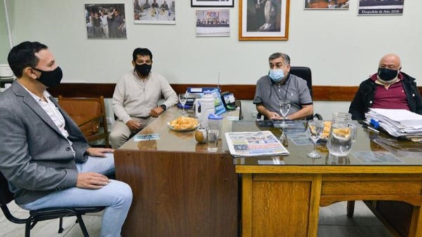 El intendente Adrián Maderna se reunió con Luis Núñez de  ADOS.