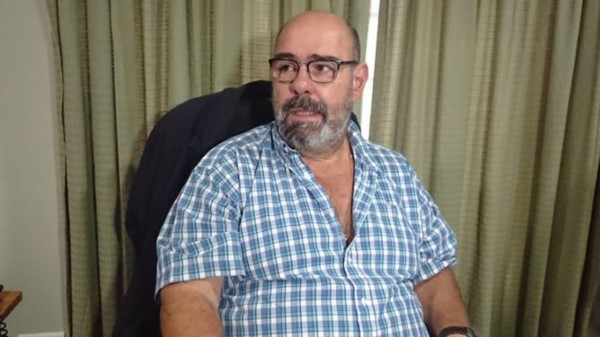 Adrián Febrero es socio gerente de la empresa de transporte Bahía.