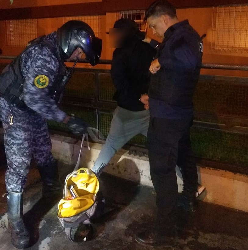 El ladrón fue interceptado a las pocas cuadras donde había robado