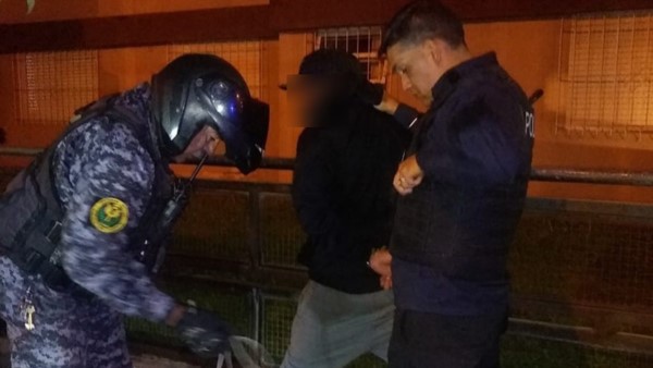 El ladrón fue interceptado a las pocas cuadras donde había robado