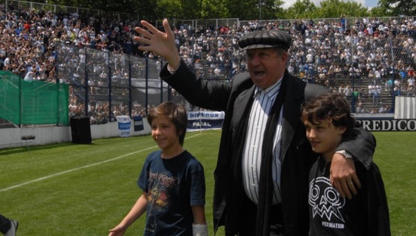 Carlos Timoteo Griguol fue internado en el sanatorio Los Arcos con pulmonía, neumonía y fiebre.