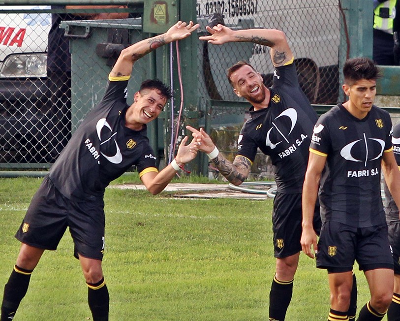 Festejo “Dragon Ball” de Jeldres y López, como lo hace Salvio en Boca.