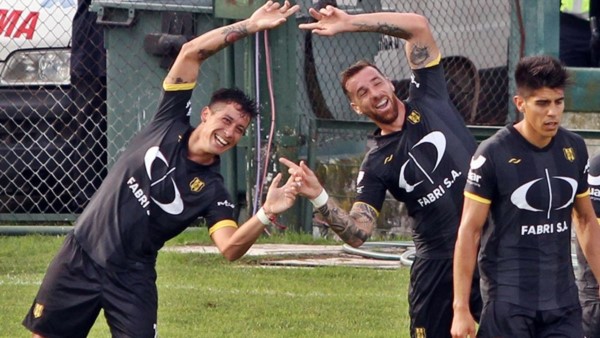Festejo “Dragon Ball” de Jeldres y López, como lo hace Salvio en Boca.